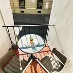 Square 16 - Absolutely Location Apartment Szombathely