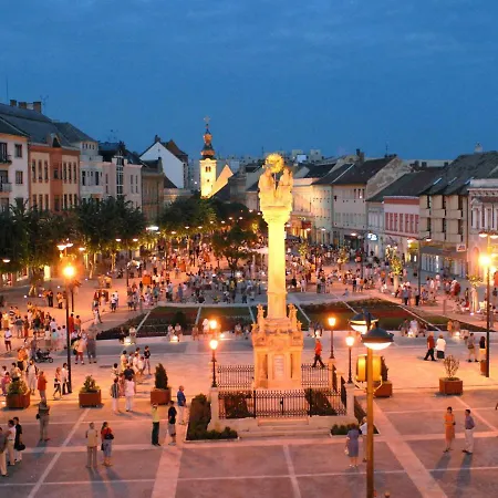 Square 16 - Absolutely Location * Σζομπαθέλι