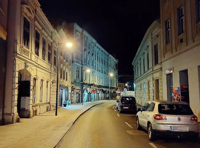 Apartment Square 16 - Absolutely Location Szombathely